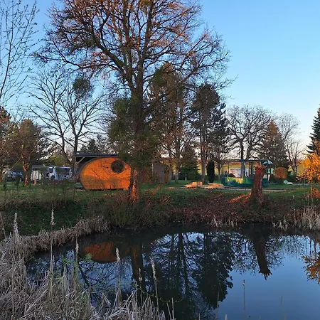 Le Cabanon Du 2 Campsite