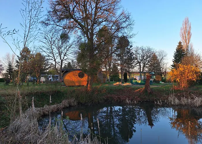 Le Cabanon Du 2 Campsite